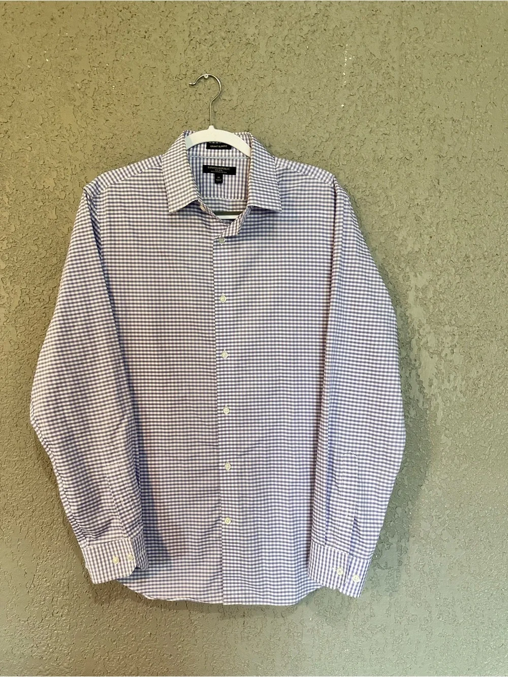 Banana Republic Blue and White Gingham Dress Shirt 0111